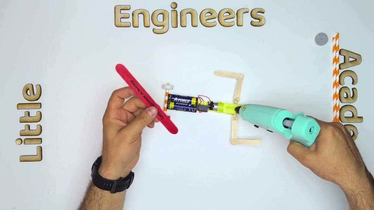 Maak een insectenrobot die met zijn poten beweegt